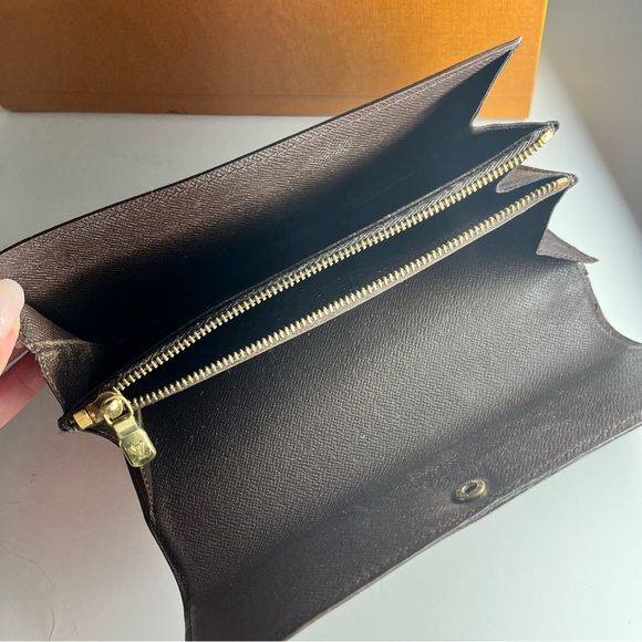 Auth Louis Vuitton Damier Ebene Sarah Long Wallet - Picture 10 of 14